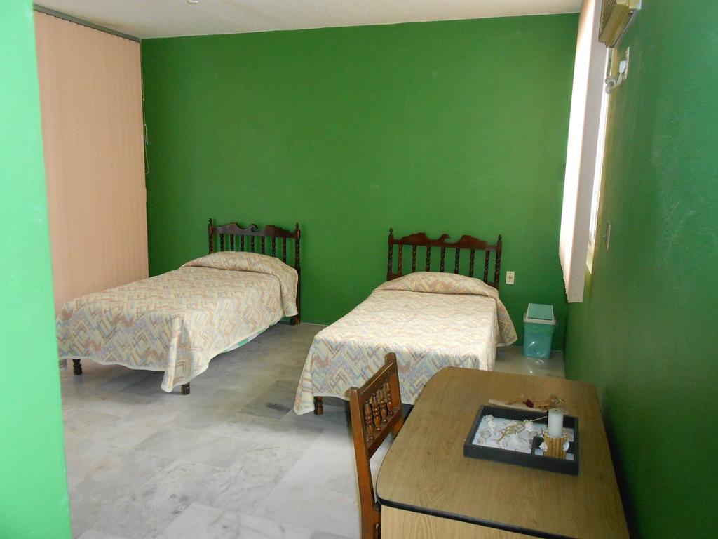 B&B Roca Sola Ακαπούλκο Δωμάτιο φωτογραφία
